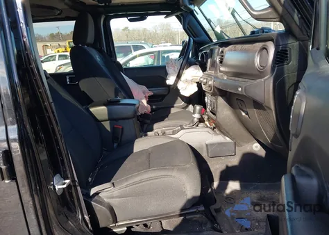 2021 Jeep Gladiator Willys 4X4 z USA, uszkodzony, nr VIN 1C6HJTAG3ML565884